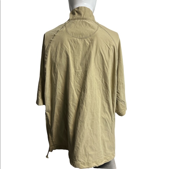 Tommy Bahama men short sleeve coat - Picture 6 of 11